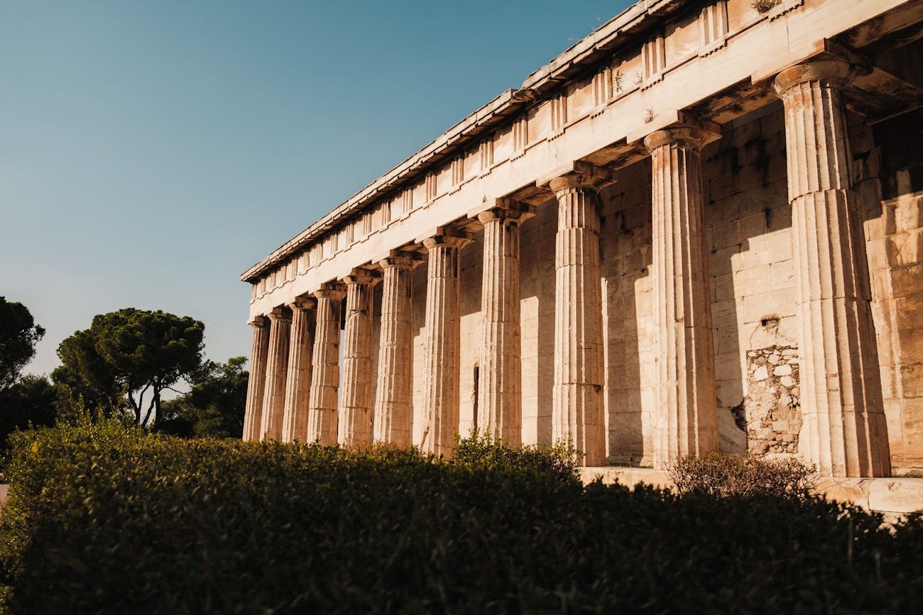 Hephaistos Kimdir?