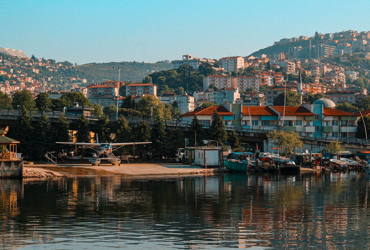 İzmit Kaymakamı Kimdir?