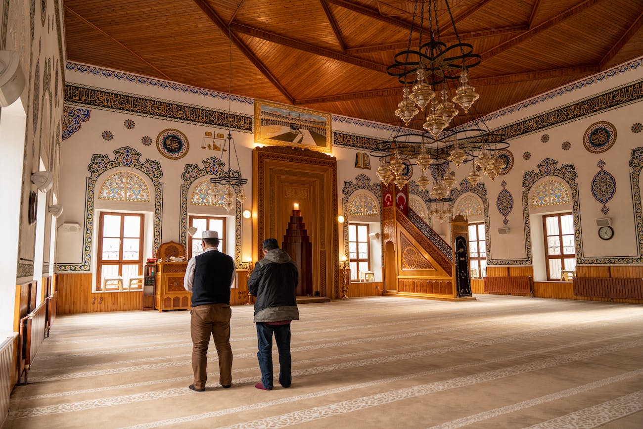 Süleyman Çetinsaya Kimdir?