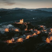 Akin Akinozu Kimdir?