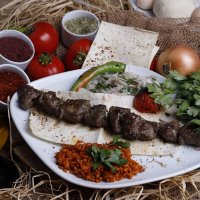 Boran Kuzum Kimdir?