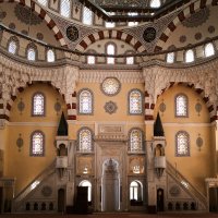 Sabancı Ailesi ve Şirketleri