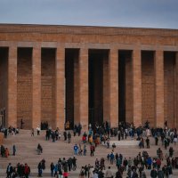 Türkiye'nin En Zengin Adamı Kimdir?