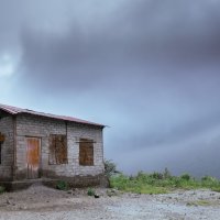 Yağmur Öztürk Kimdir?