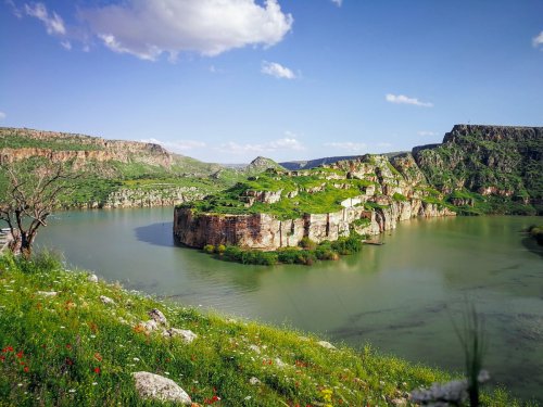 Fırat Yılmaz Çakıroğlu Kimdir?