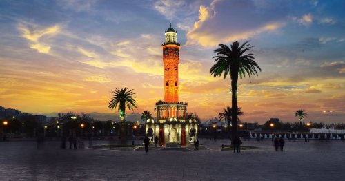 İzmir Valisi Kimdir?