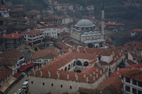 İzzet Ulvi Yönter Kimdir?