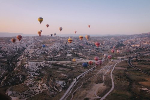 Türkiye'nin İlk Kadın Pilotu Kimdir?